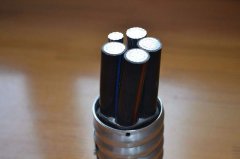 鋁合金電纜的優(yōu)越性和電線電纜老化問題分析